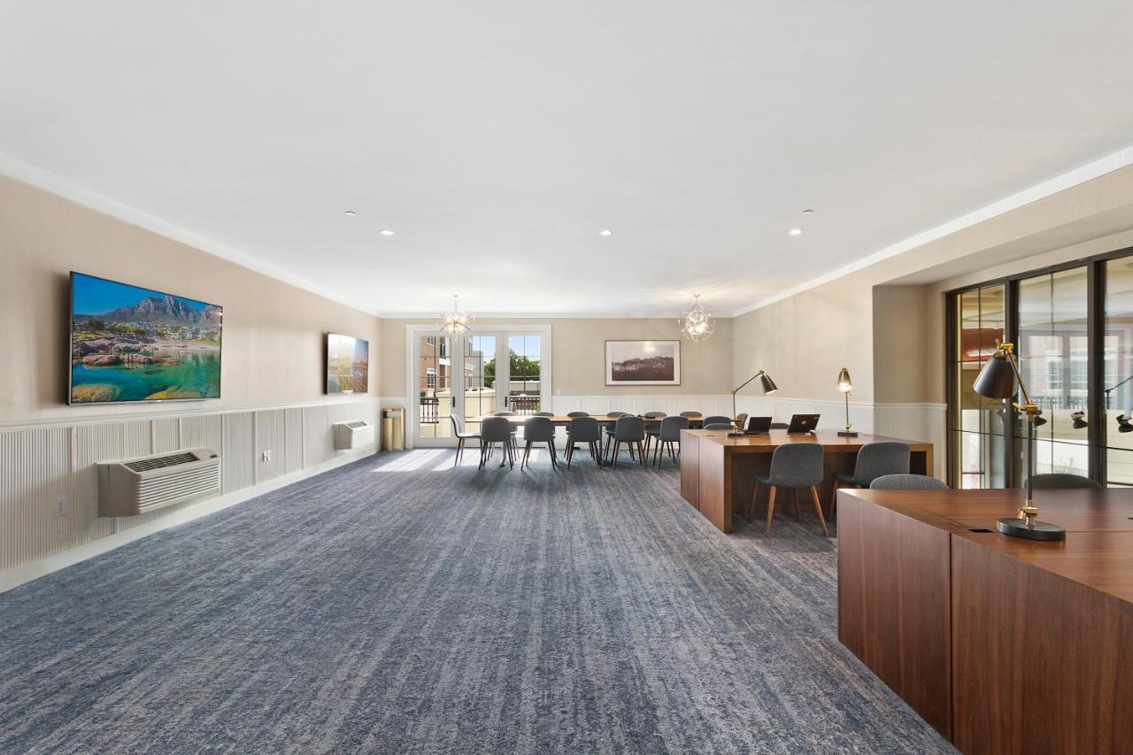 The Vanderbilt Hotel Suites Westbury Εξωτερικό φωτογραφία